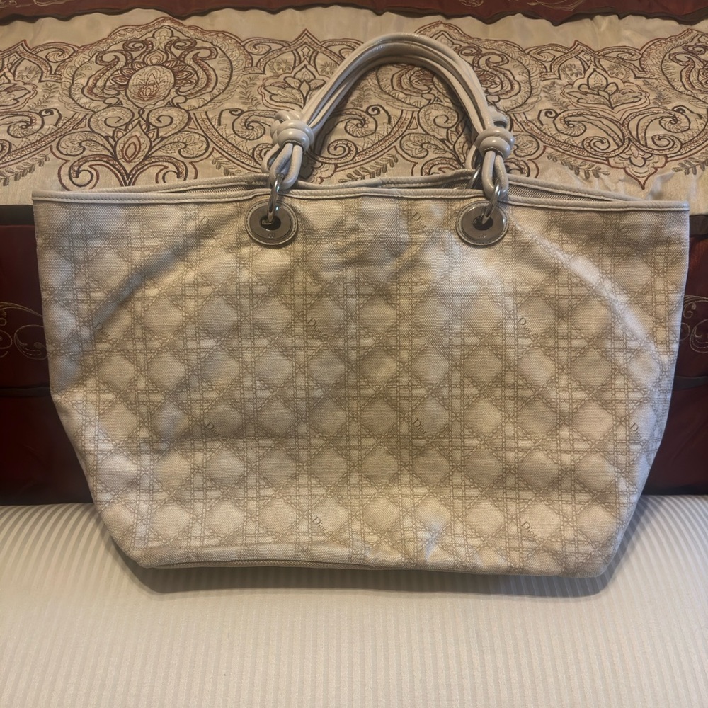 Christian Dior Cannage Cherie Large Tote - Picture 2 of 16